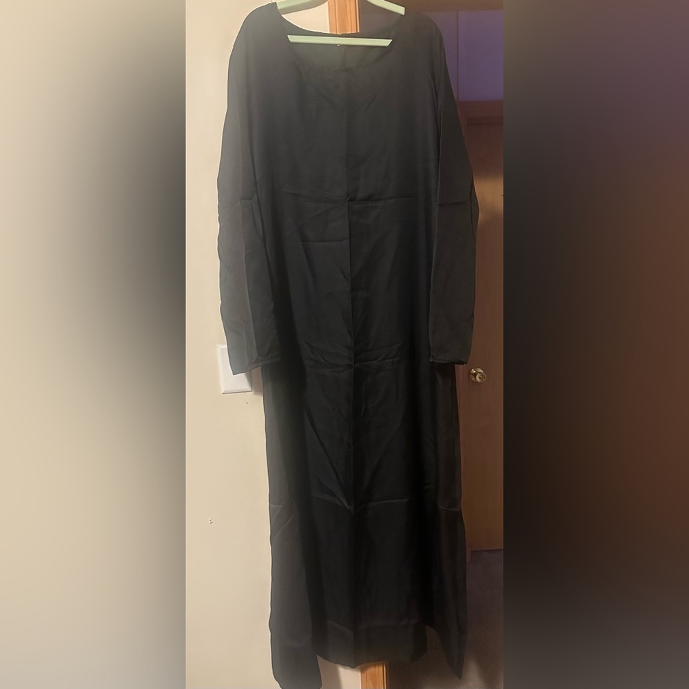 Elegant Black Long Sleeve Dress